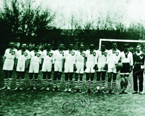 1926_Meciul_dintre_echipele_Mihai_Viteazul_Chisinau_si_Mihai_Viteazul_Tighina_IMG_0033