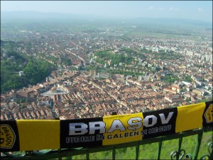 Oraşul de la poalele...echipei Oraşul de la poalele...echipei