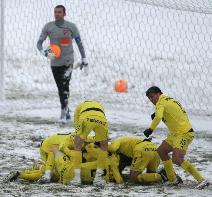 poster-dinamo-brasov