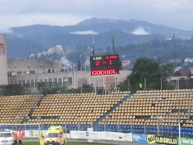 Tabela de vineri. fotografie de Dumitru "Scamă" Scarlat